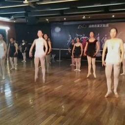 朱老师成人舞蹈教学视频,轻松入门，舞动人生